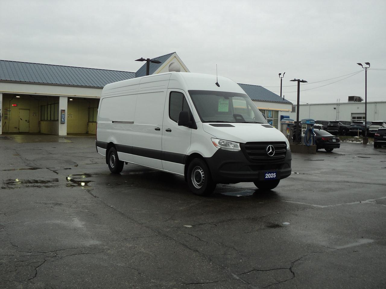 2025 Mercedes-Benz Sprinter 2500 High Roof I4 Diesel 170" Photo