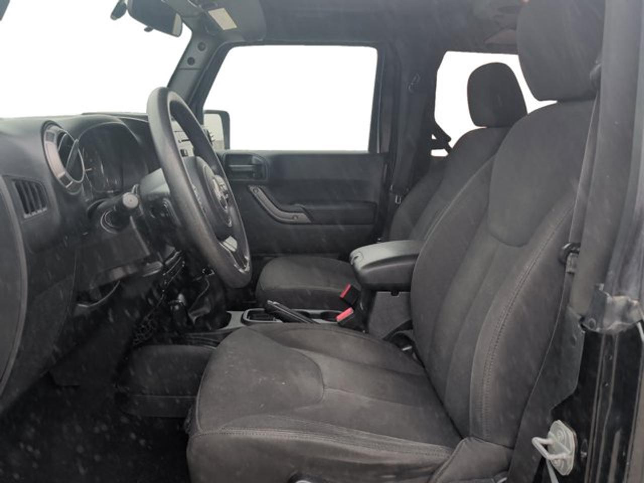 2017 Jeep Wrangler SPORT - Photo #10