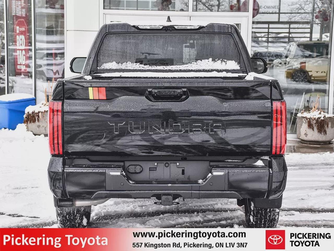 2025 Toyota Tundra 4X4 CrewMax SR5 Photo