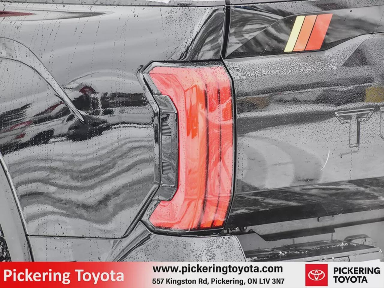 2025 Toyota Tundra 4X4 CrewMax SR5 Photo3