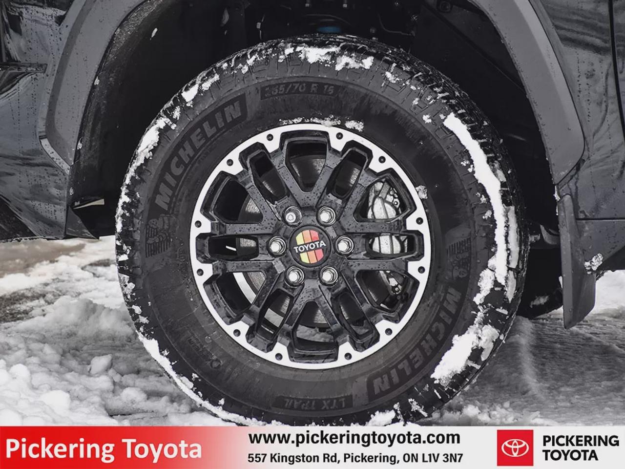 2025 Toyota Tundra 4X4 CrewMax SR5 Photo