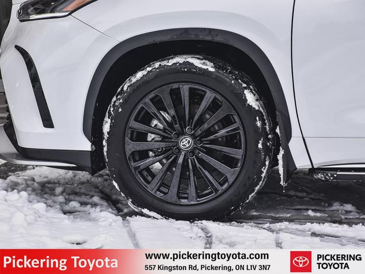 2025 Toyota Highlander XSE Photo