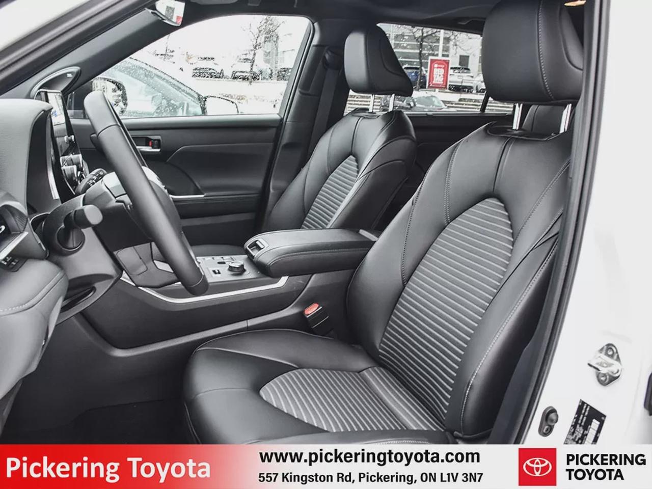 2025 Toyota Highlander XSE Photo