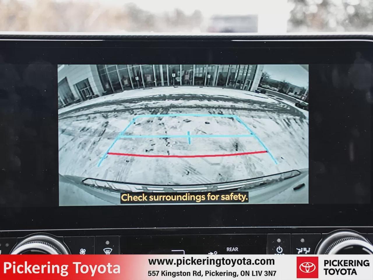 2025 Toyota Highlander XSE Photo