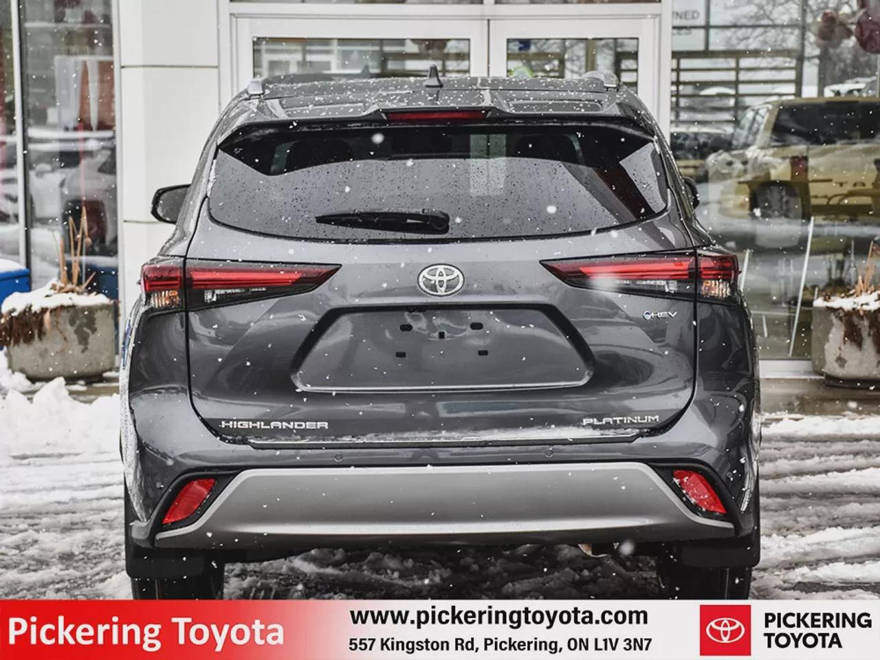 2025 Toyota Highlander Hybrid Limited Platinum Photo4