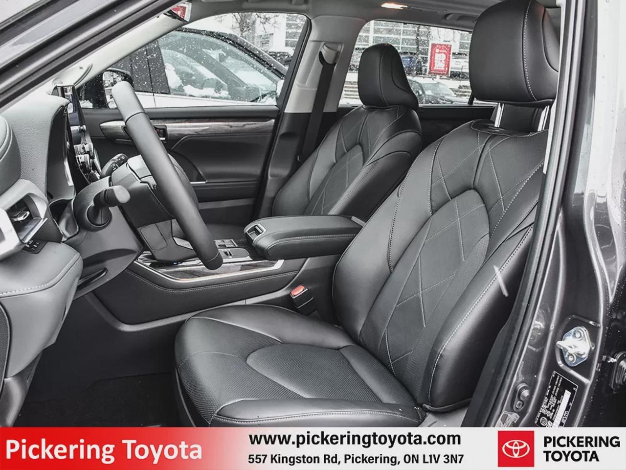 2025 Toyota Highlander Hybrid Limited Platinum Photo
