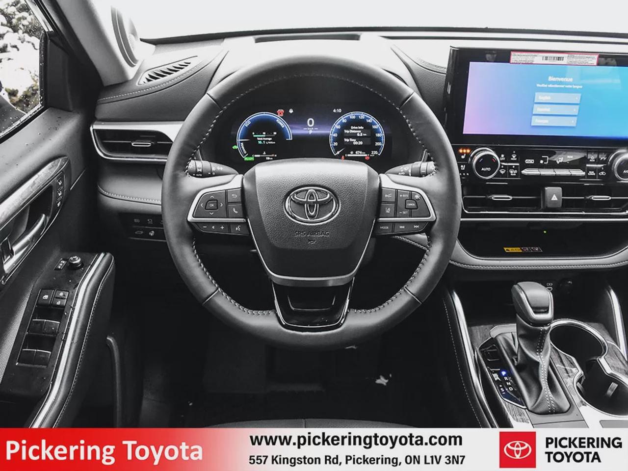 2025 Toyota Highlander Hybrid Limited Platinum Photo