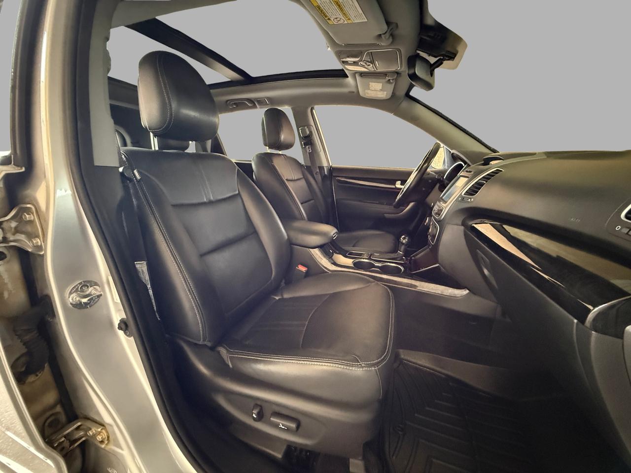 2014 Kia Sorento AWD 4dr V6 Auto SX w/3rd Row Photo