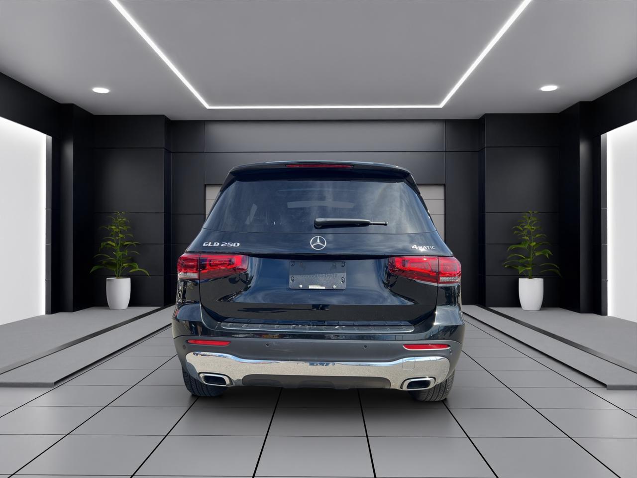 2022 Mercedes-Benz G-Class GLB 250 4MATIC - 7 Passenger - Reverse Camera !!! Photo