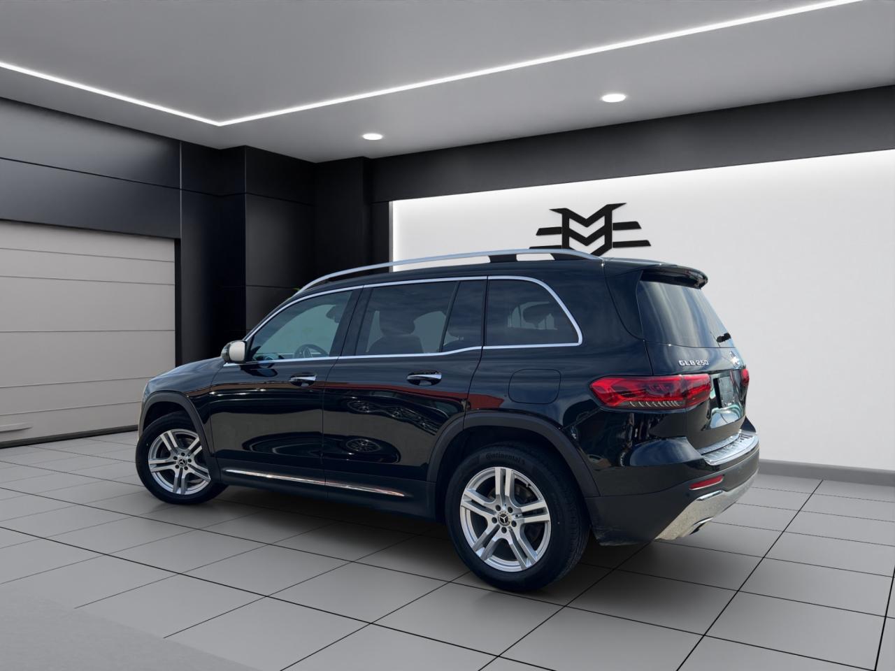 2022 Mercedes-Benz G-Class GLB 250 4MATIC - 7 Passenger - Reverse Camera !!! Photo