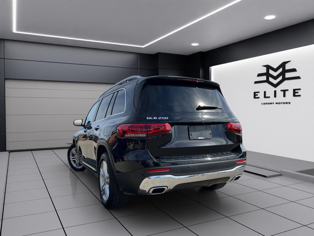 2022 Mercedes-Benz G-Class GLB 250 4MATIC - 7 Passenger - Reverse Camera !!! Photo