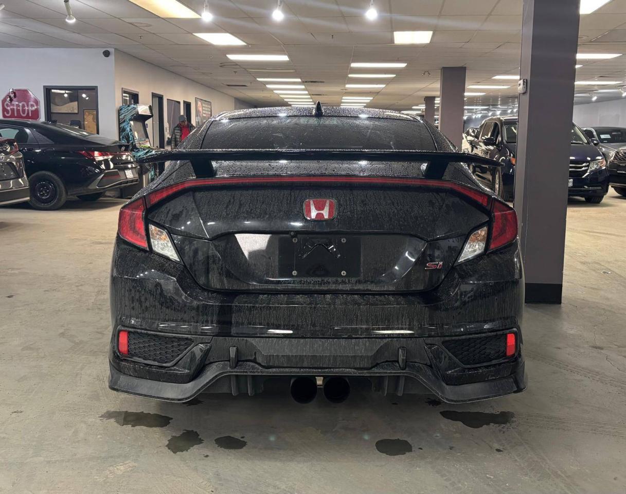 2020 Honda Civic Si Manual 14 SERVICE RECORDS -  JUST LANDED!! Photo3
