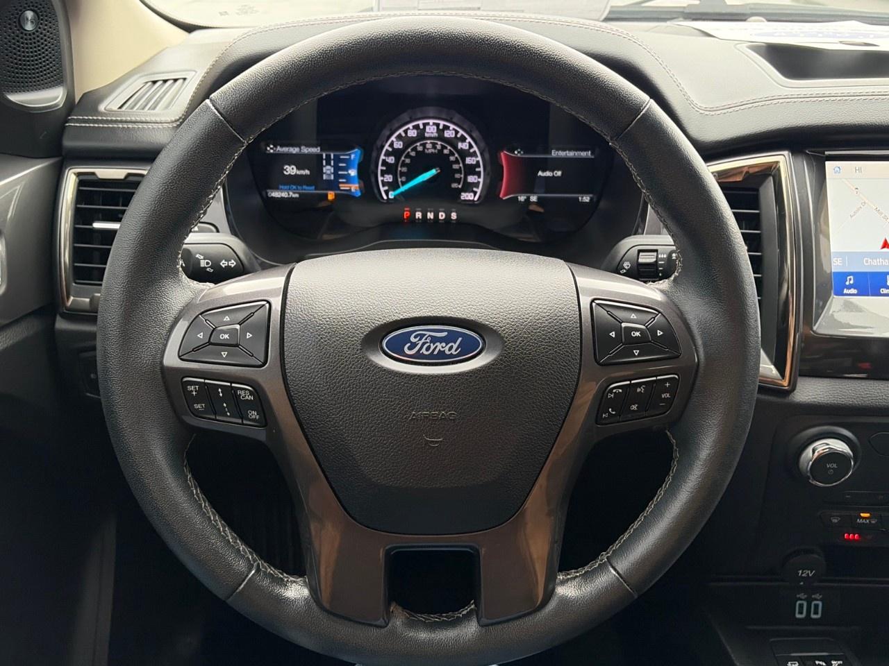 13702253