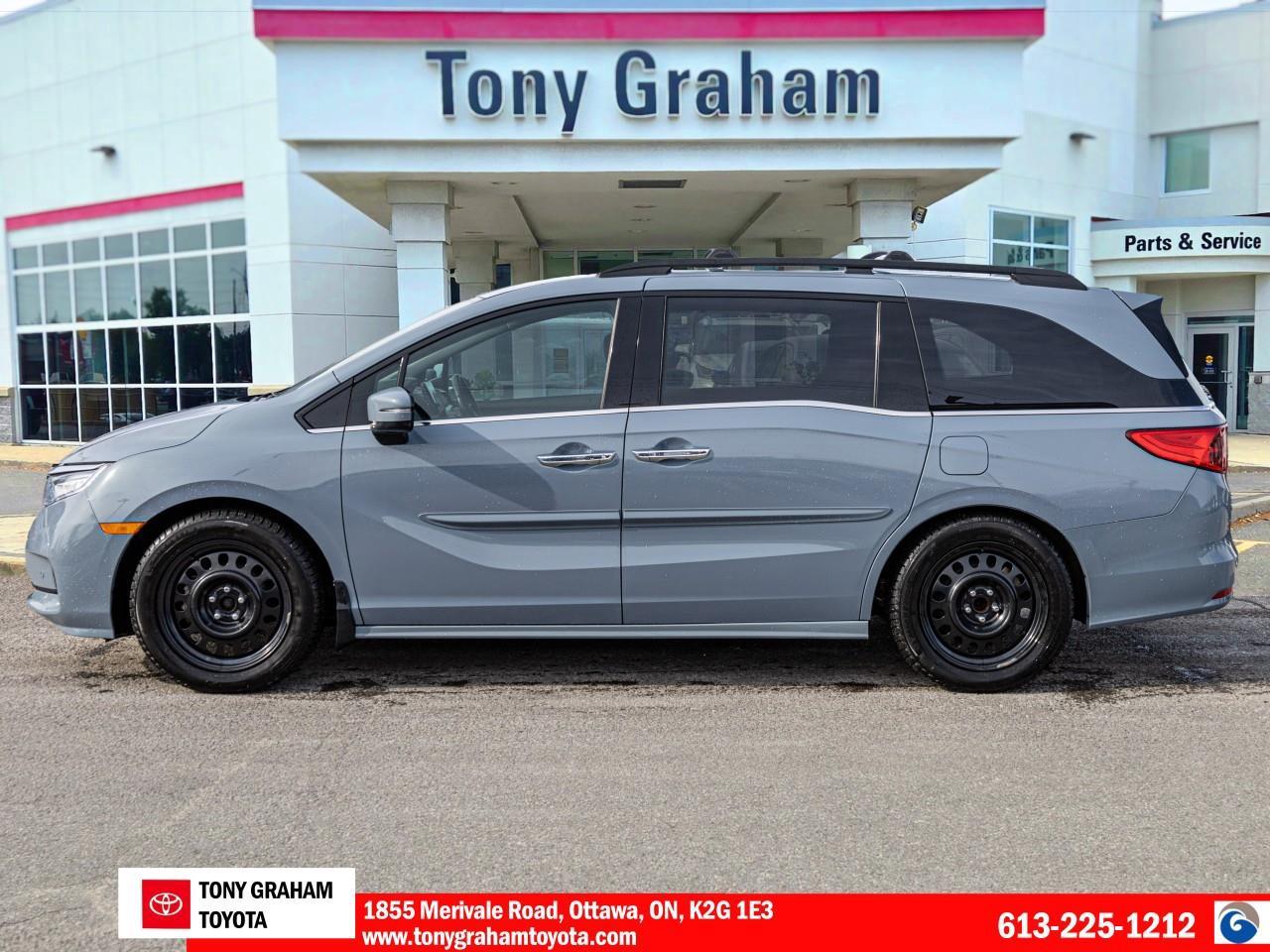 2023 Honda Odyssey Touring Photo