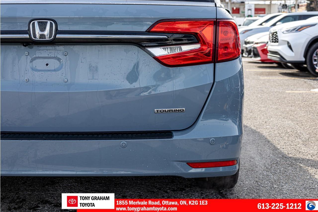 2023 Honda Odyssey Touring Photo
