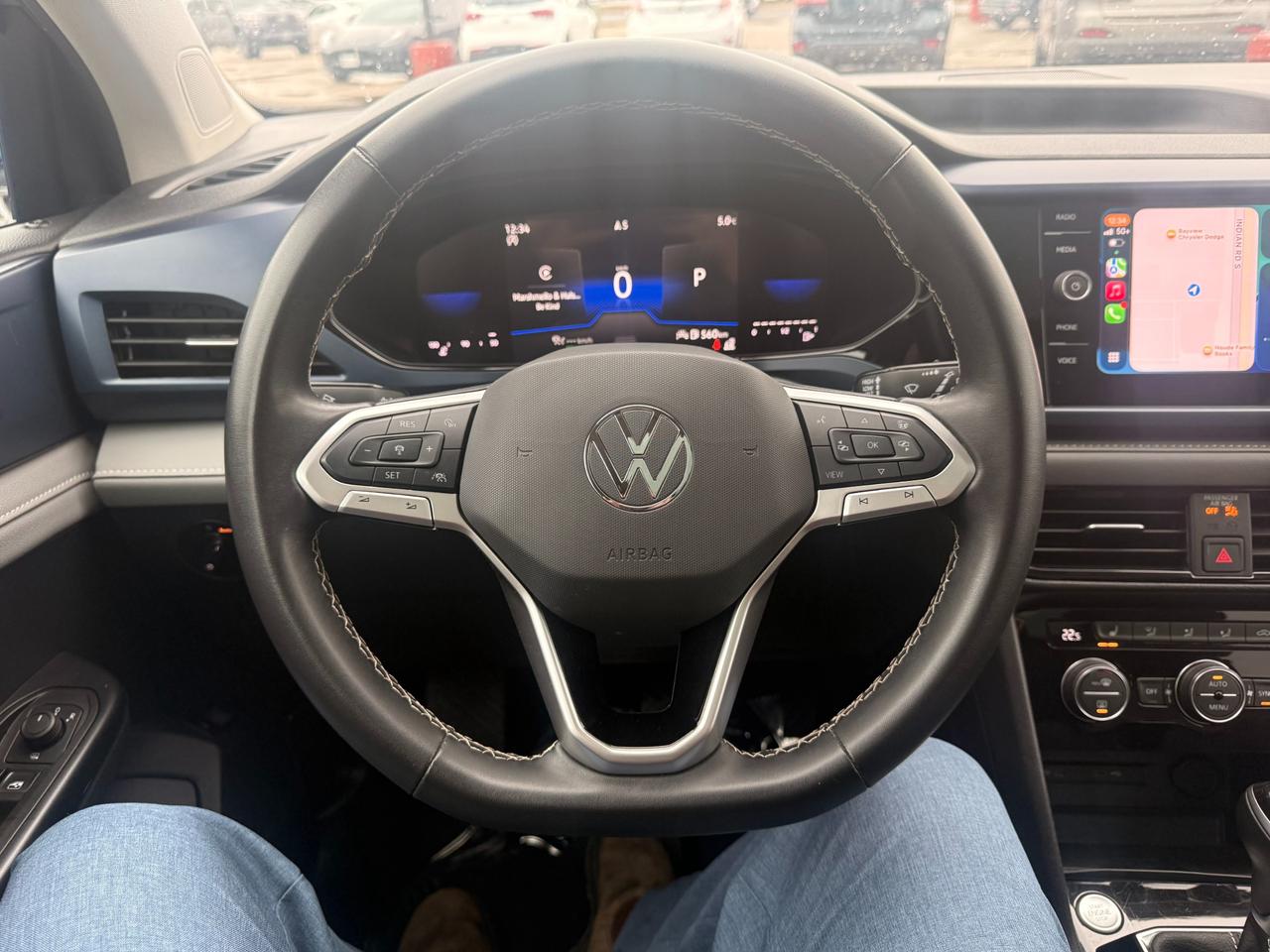 2024 Volkswagen Taos Comfortline Wireless Apple CarPlay/Android Auto Photo