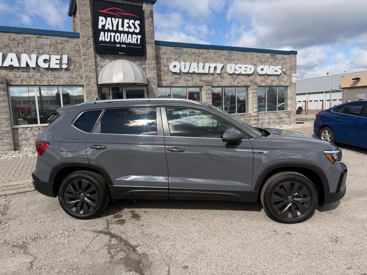 2024 Volkswagen Taos Comfortline Wireless Apple CarPlay/Android Auto Photo