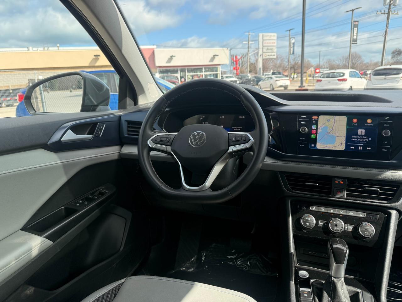 2024 Volkswagen Taos Comfortline Wireless Apple CarPlay/Android Auto Photo