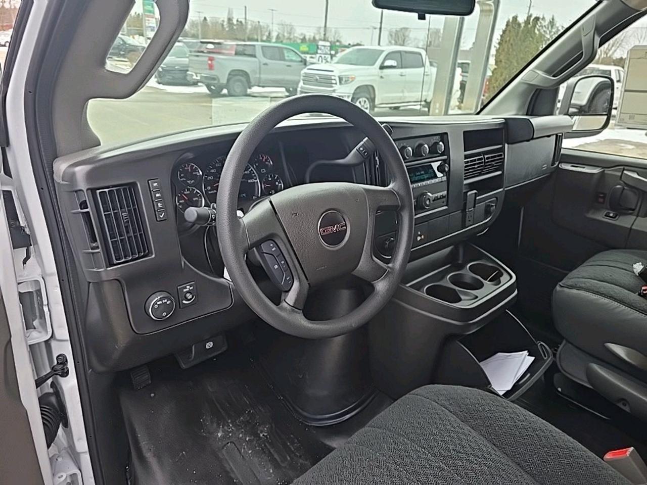 2026 GMC Savana 2500 Work Van Photo3
