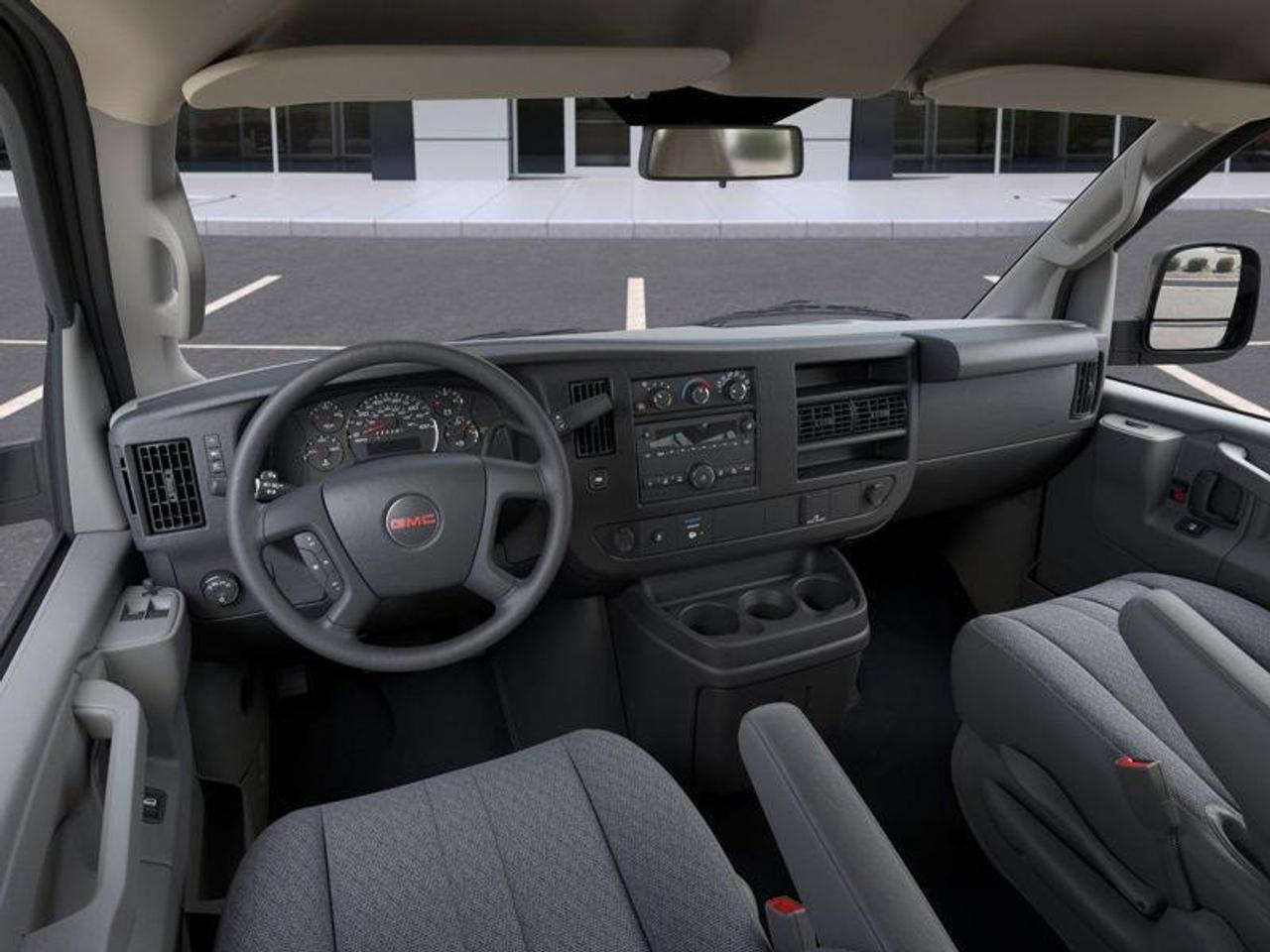 2026 GMC Savana 3500 Work Van Photo4