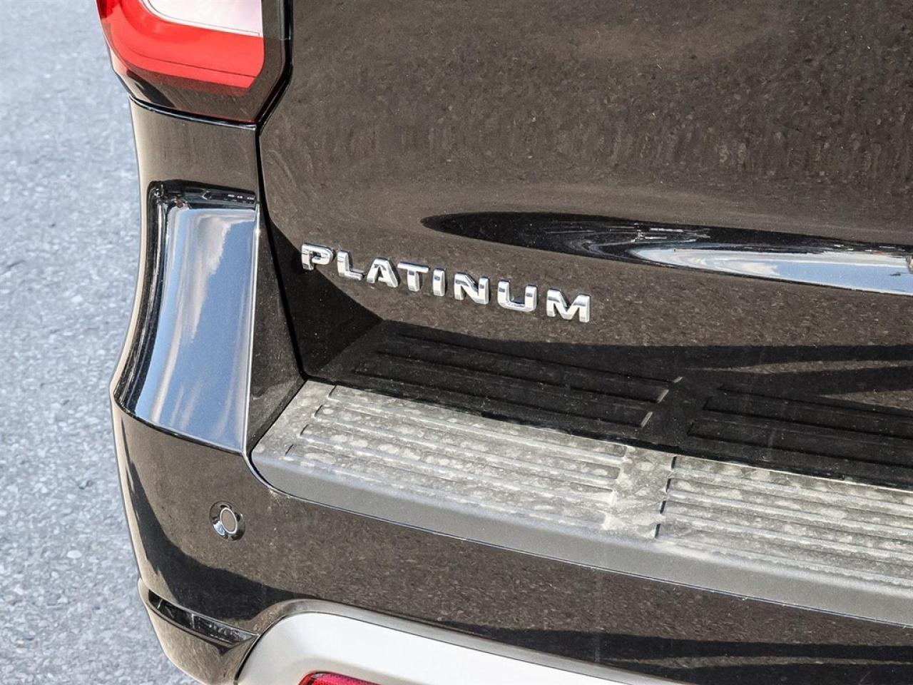 2024 Ford Expedition Max Platinum Max 4x4| BLUE CRUISE| 2ND ROW CAPTAINS Photo