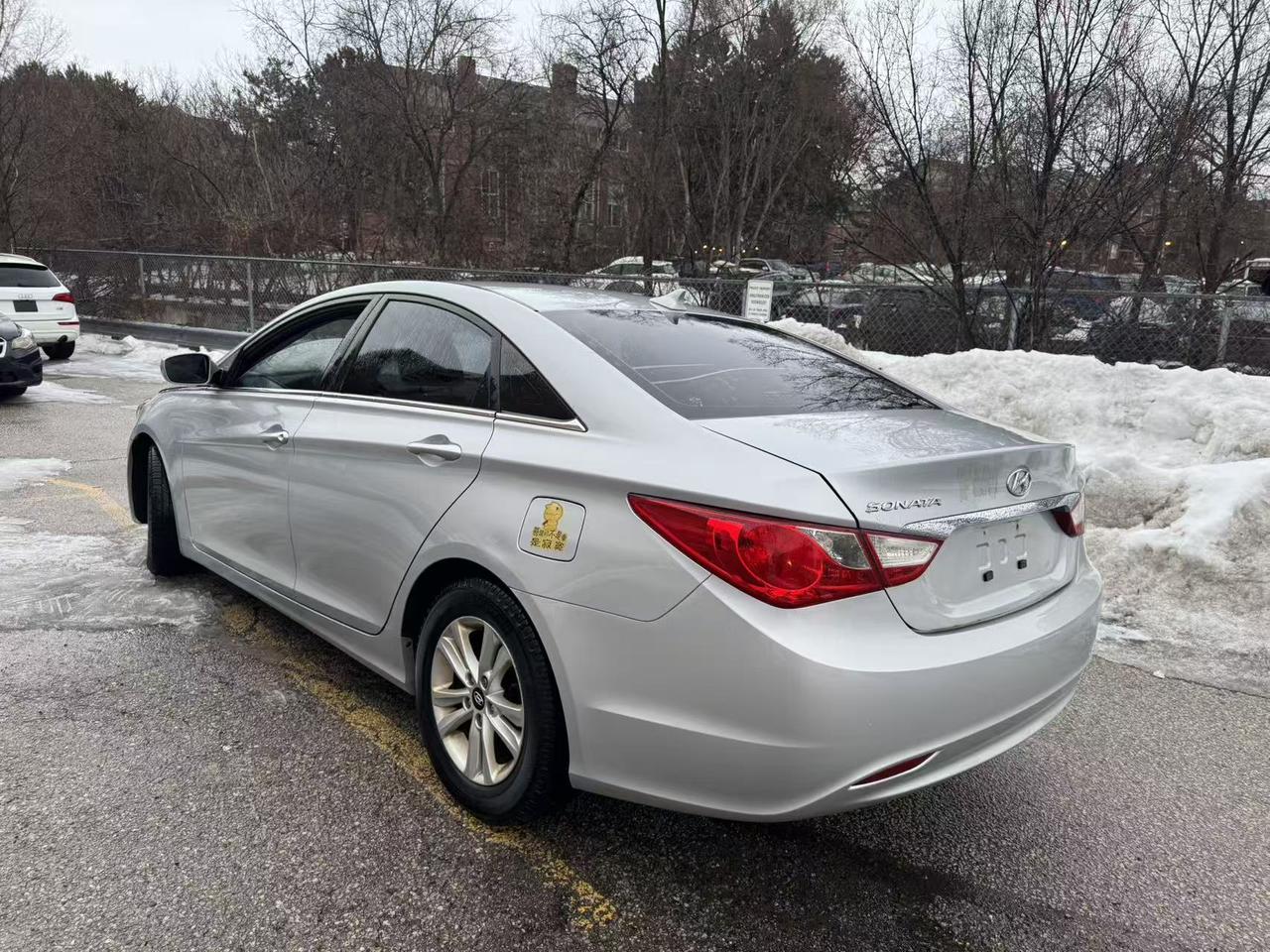 2012 Hyundai Sonata 4dr Sdn 2.4L Auto GLS Photo4