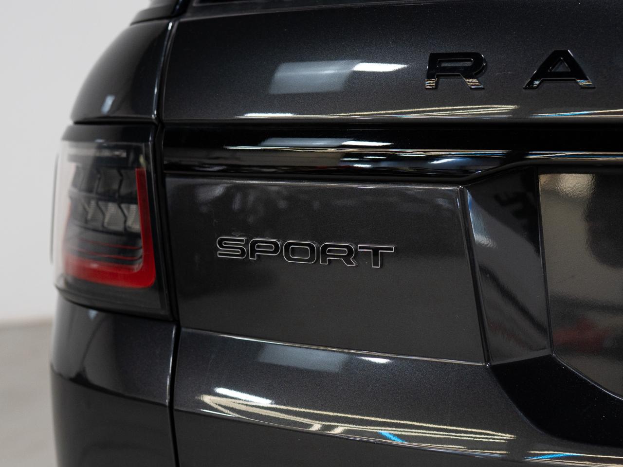 2018 Land Rover Range Rover Sport SUPERCHARGED | HSE | DYNAMIC | 22 IN Photo