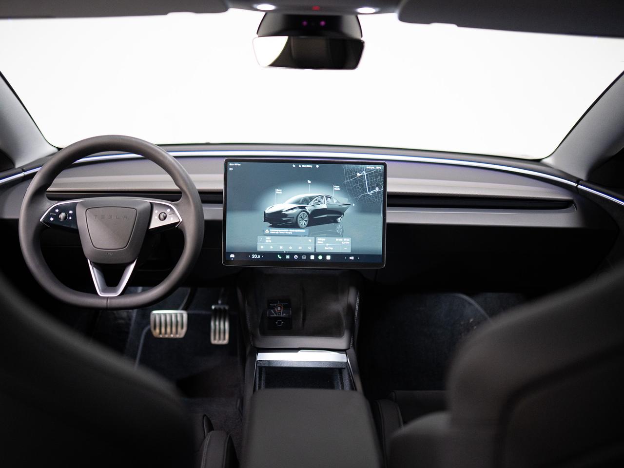 2024 Tesla Model 3 PERFORMANCE | 20 IN Photo