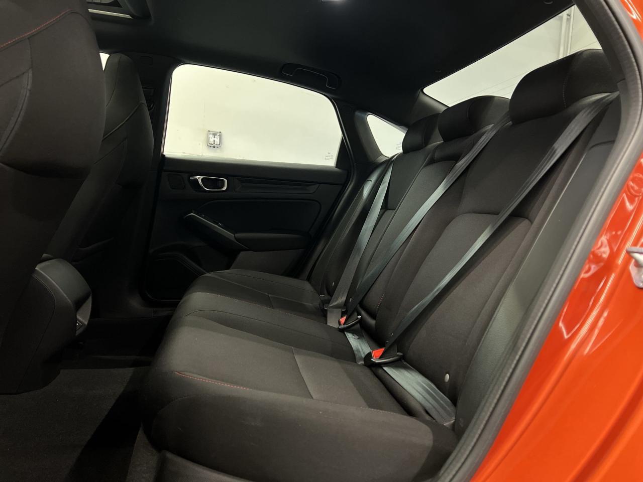 2022 Honda Civic SI | 6-SPEED | 200HP TURBO | SUNROOF | HTD SEATS Photo