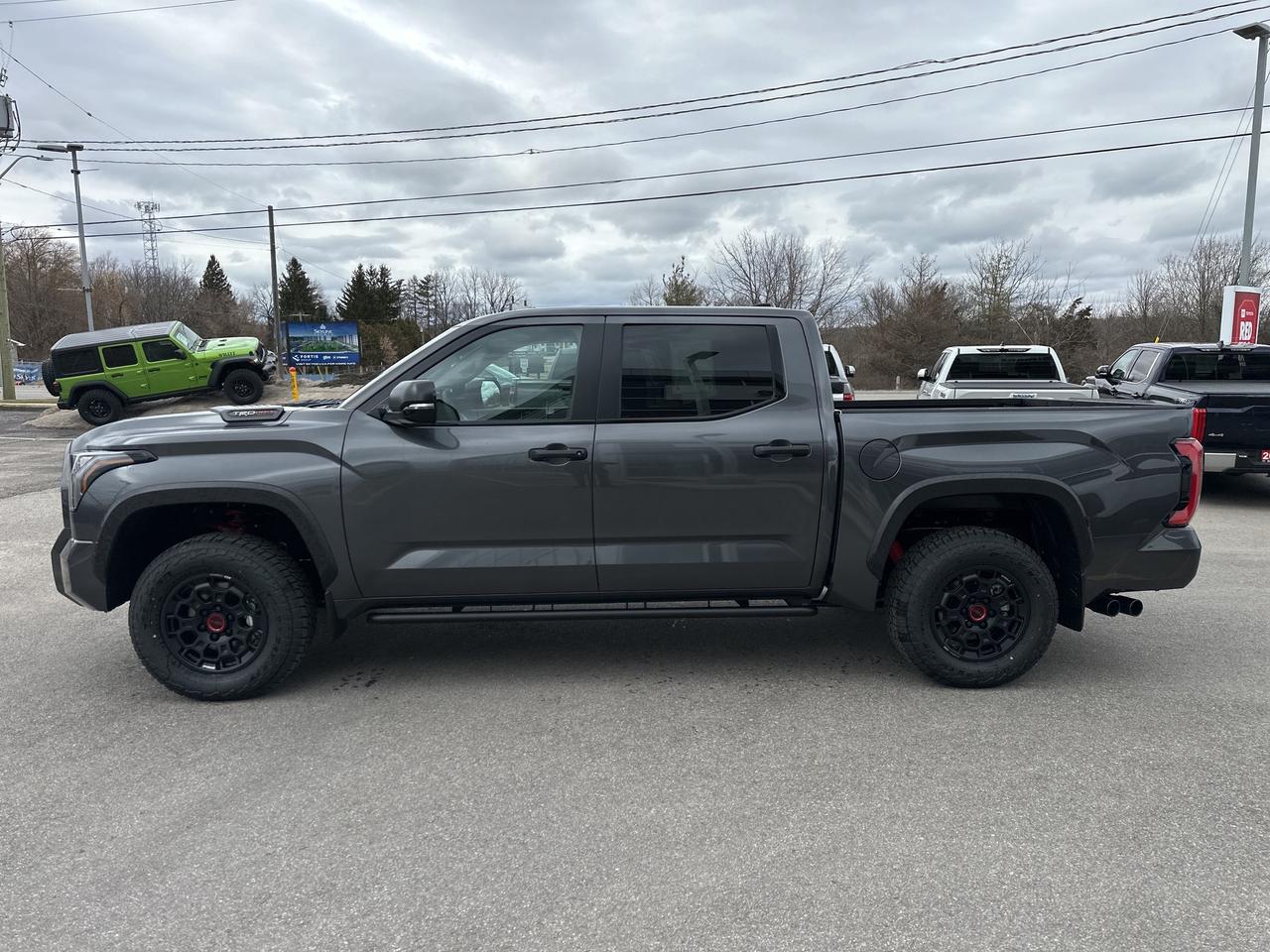 2026 Toyota Tundra LIMITED HYBRID Photo