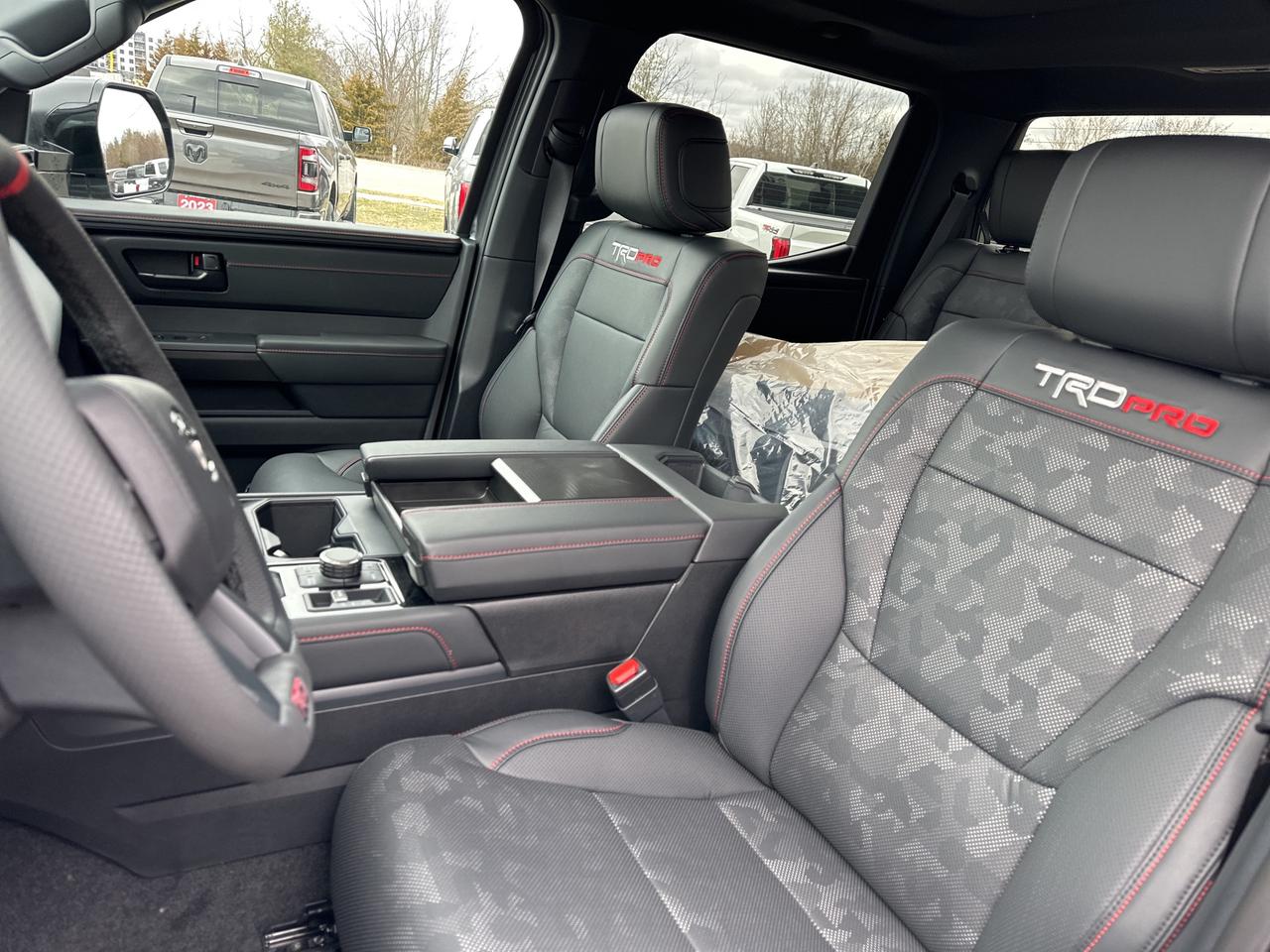 2026 Toyota Tundra LIMITED HYBRID Photo