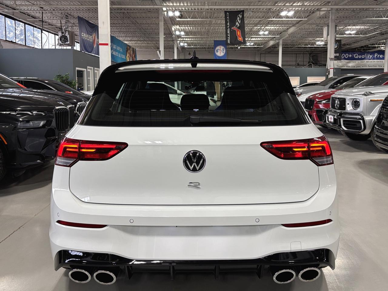2025 Volkswagen Golf R DSG|AWD|HATCHBACK|NAV|HARMANKARDON|HEADSUP|AMBIENT Photo