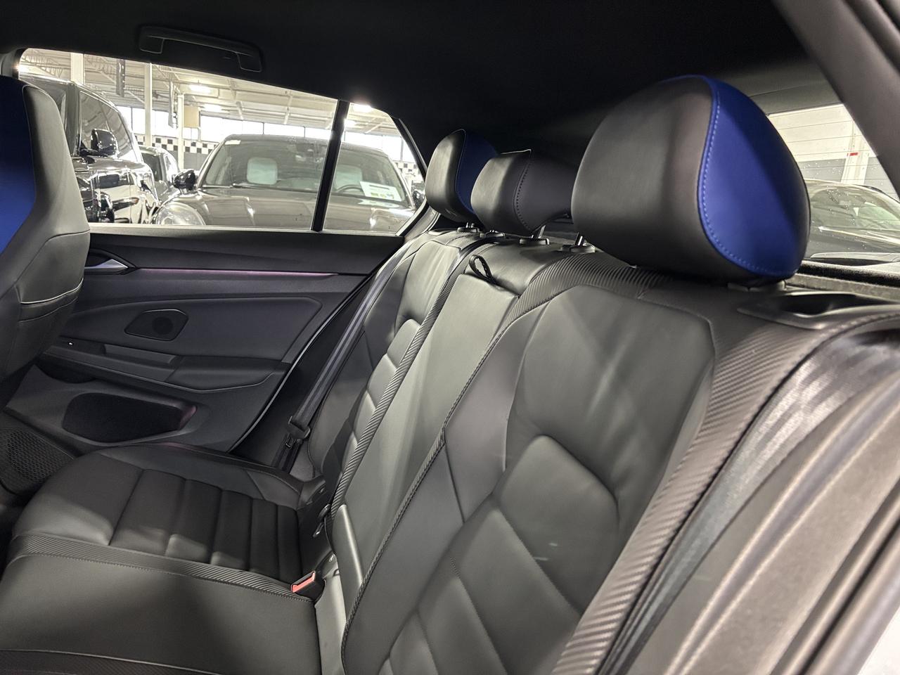 2025 Volkswagen Golf R DSG|AWD|HATCHBACK|NAV|HARMANKARDON|HEADSUP|AMBIENT Photo