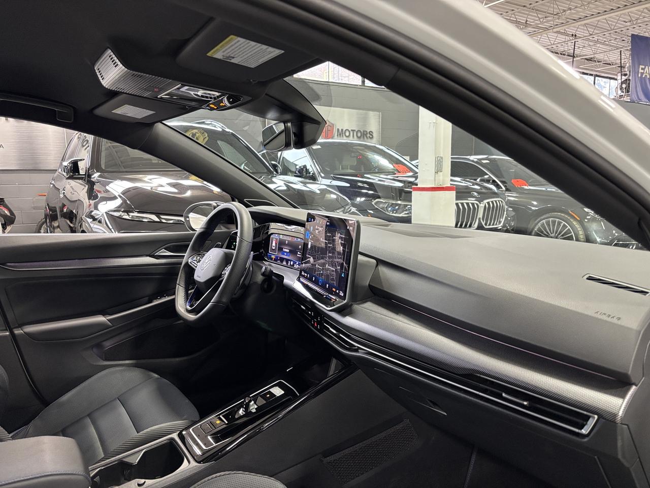 2025 Volkswagen Golf R DSG|AWD|HATCHBACK|NAV|HARMANKARDON|HEADSUP|AMBIENT Photo