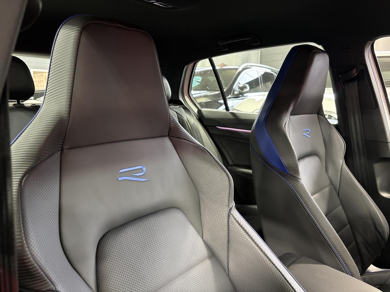 2025 Volkswagen Golf R DSG|AWD|HATCHBACK|NAV|HARMANKARDON|HEADSUP|AMBIENT Photo