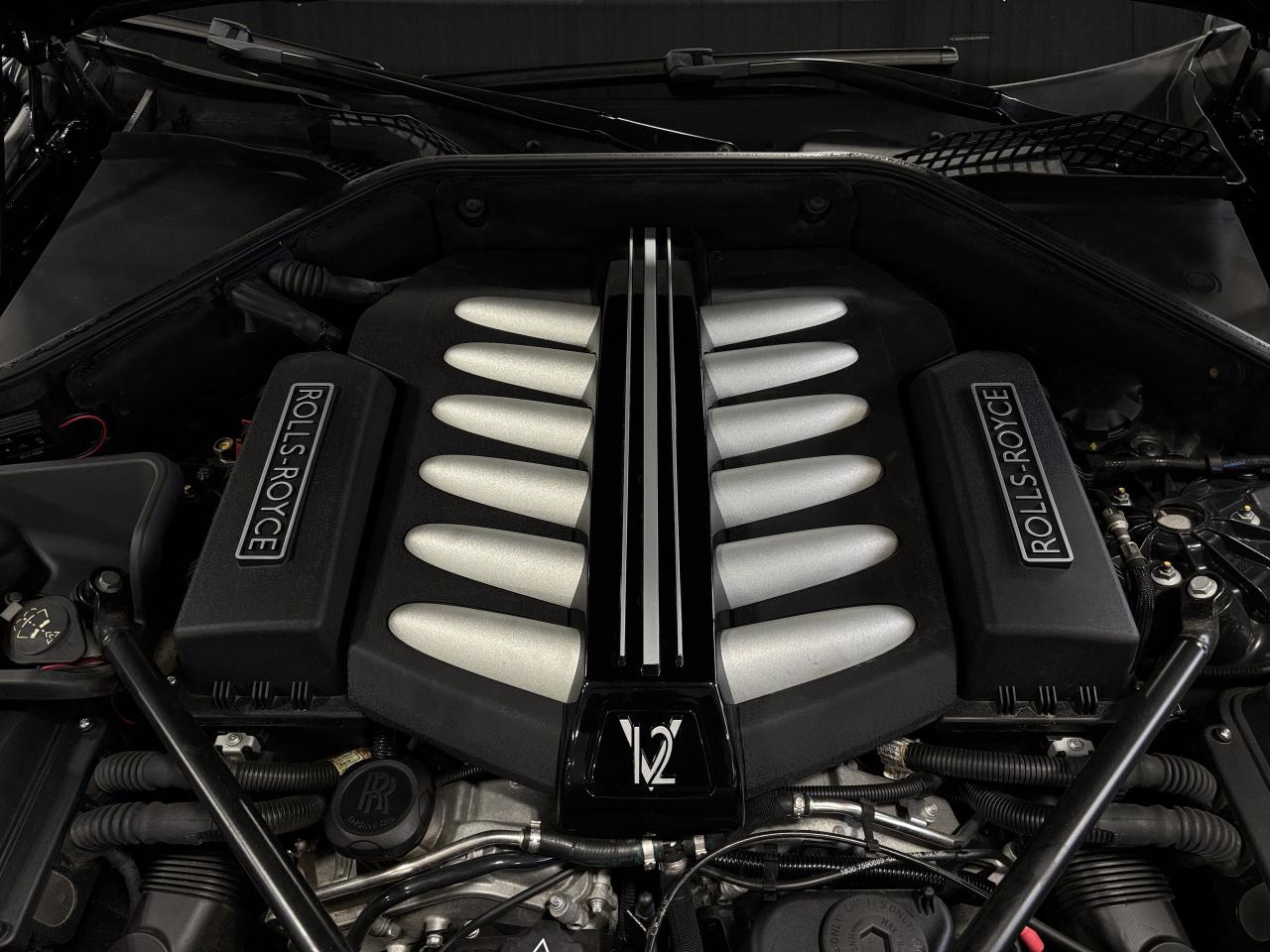 2014 Rolls Royce Wraith V12|RWD|COUPE|NO LUX TAX|POWERDOORS|STARHEADLINER| Photo