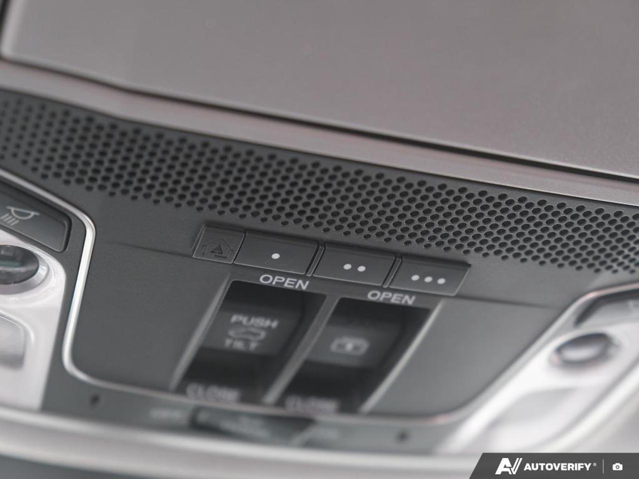 2020 Honda CR-V NAVIGATION Photo