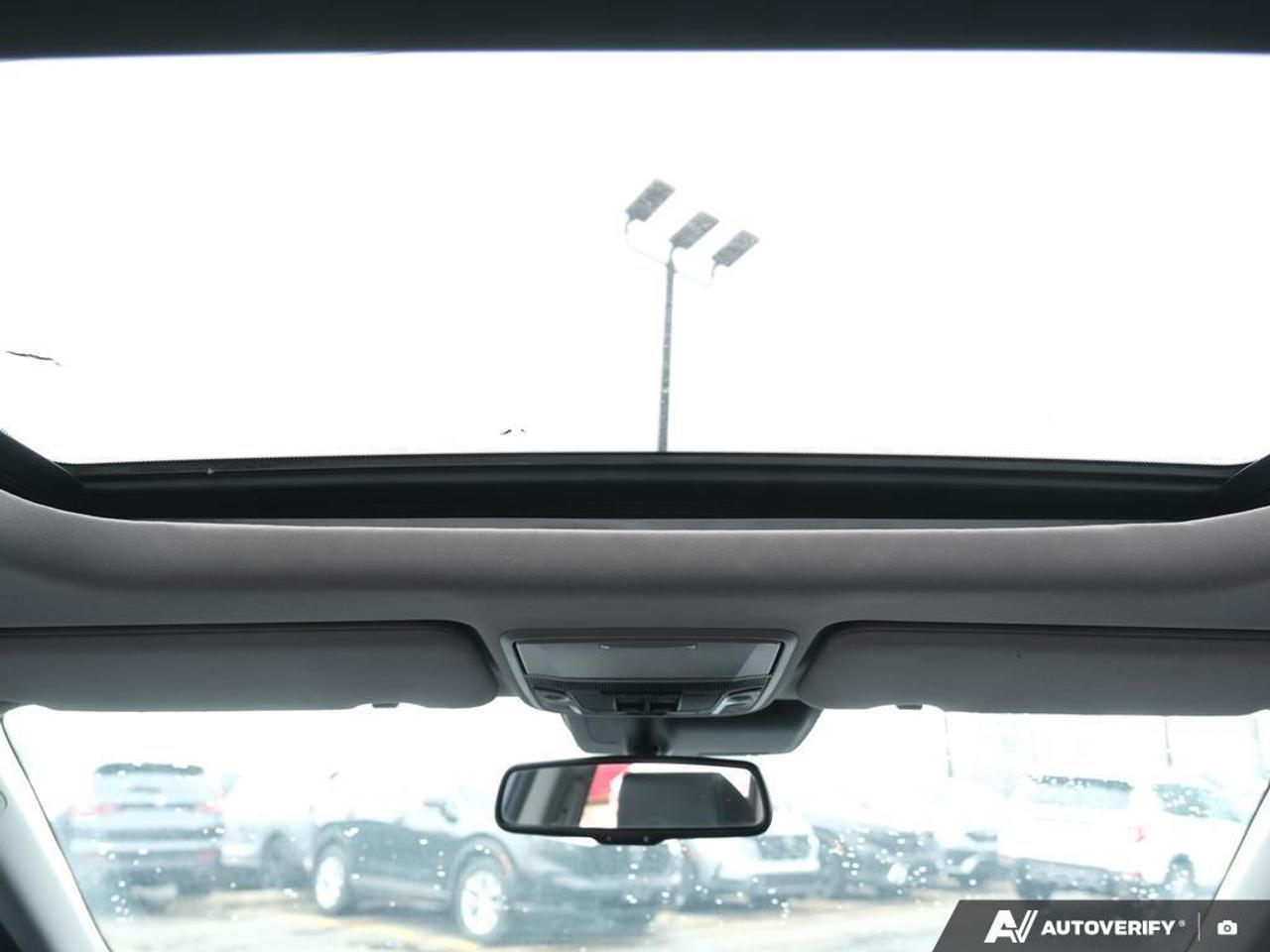 2020 Honda CR-V NAVIGATION Photo
