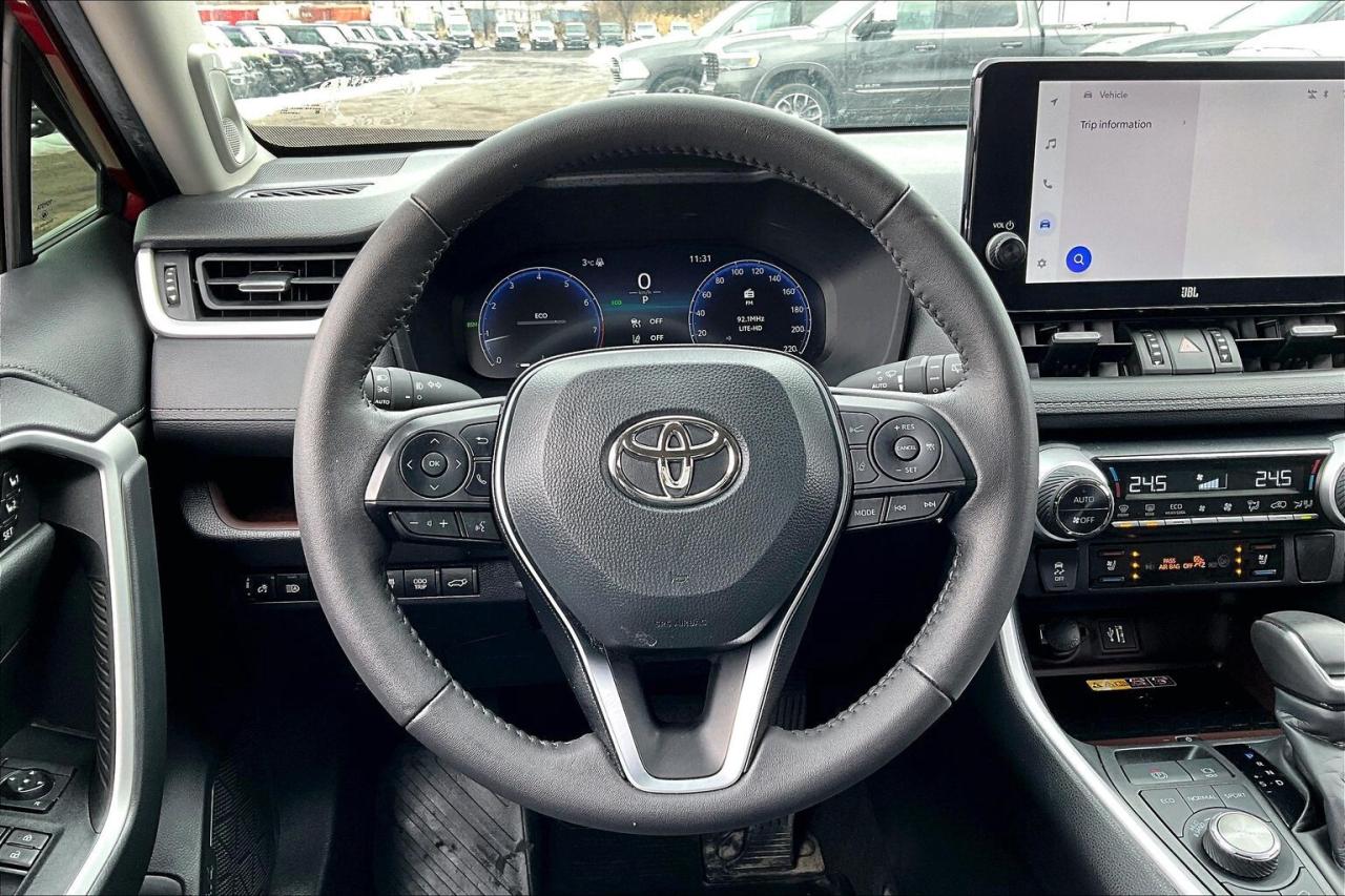 2023 Toyota RAV4 Limited | Vented Leather | Sunroof |SafetyTec |AWD Photo