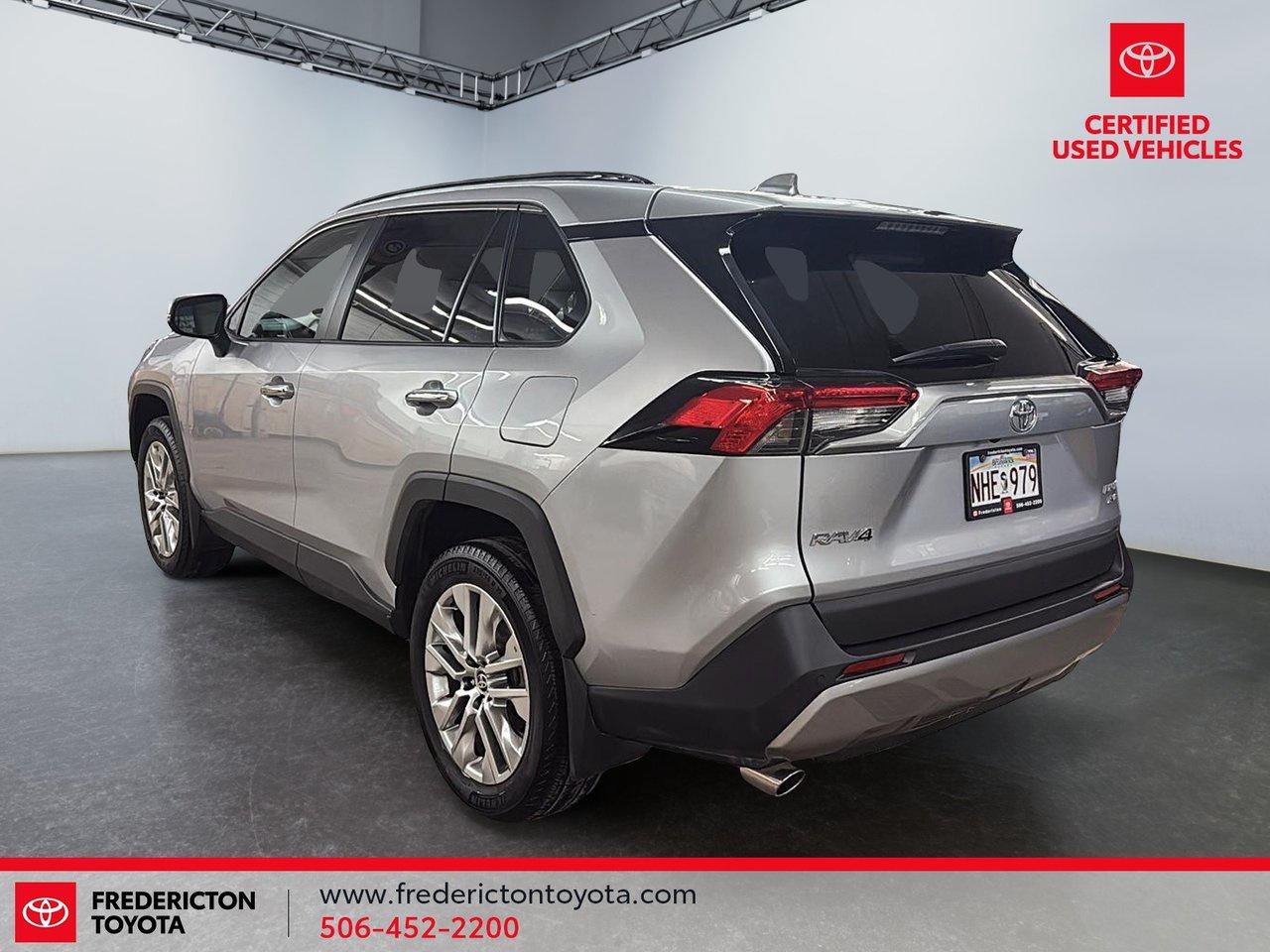 2024 Toyota RAV4 LIMITED  Photo