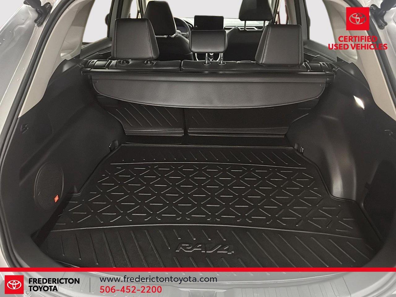 2024 Toyota RAV4 LIMITED  Photo