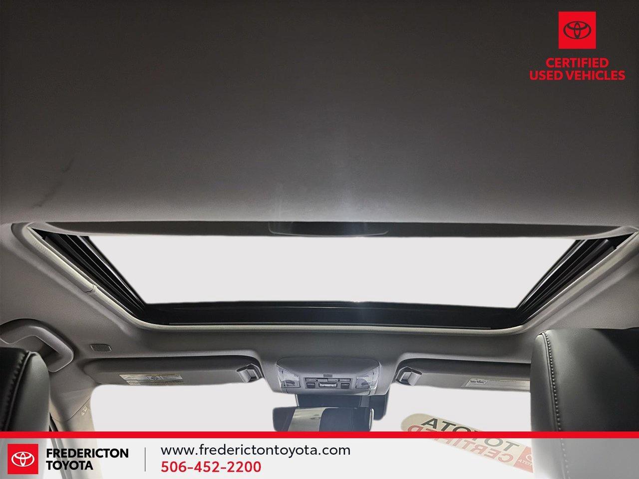 2024 Toyota RAV4 LIMITED  Photo