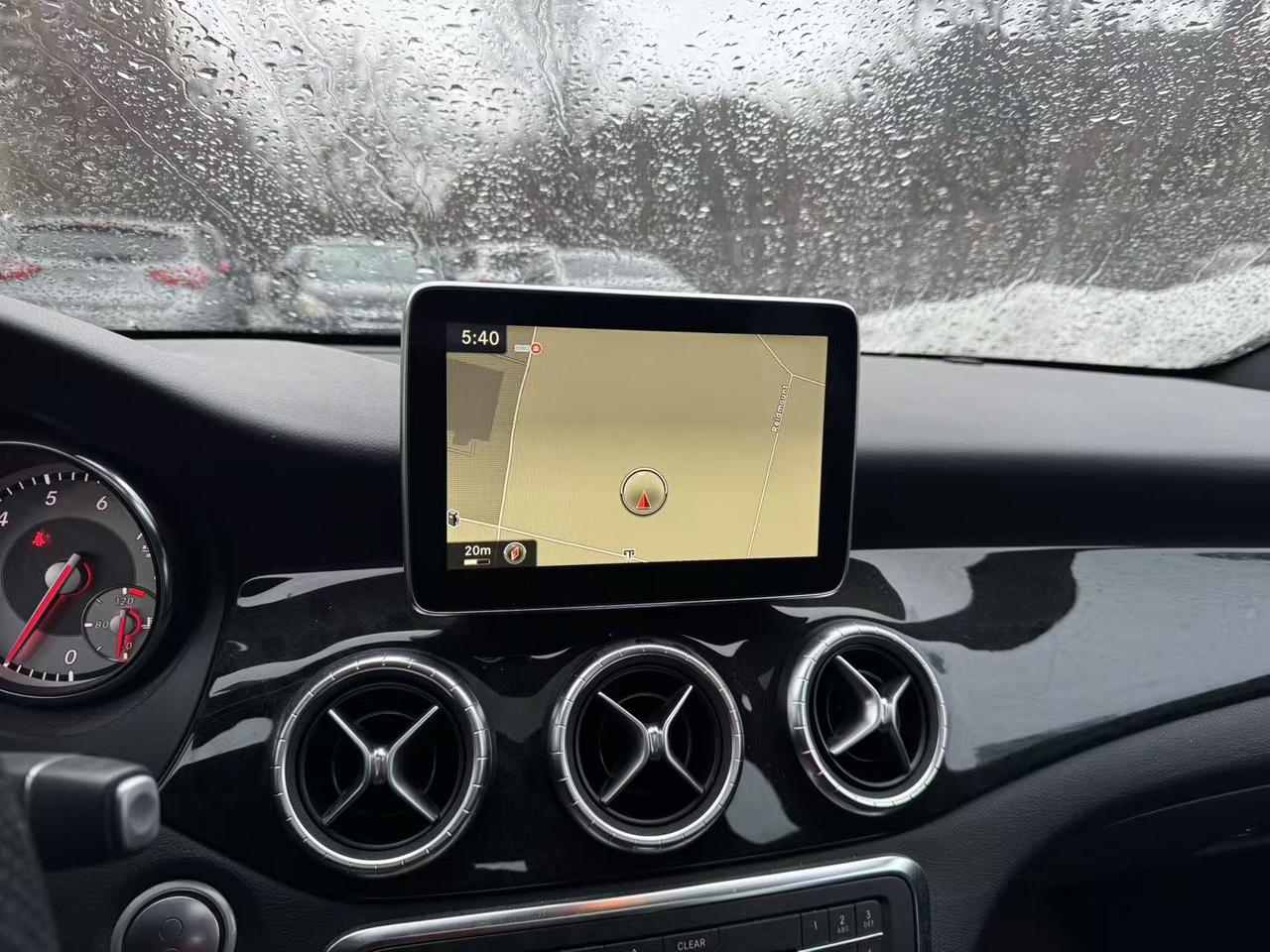 2015 Mercedes-Benz CLA-Class 4dr Sdn CLA 250 4MATIC Photo