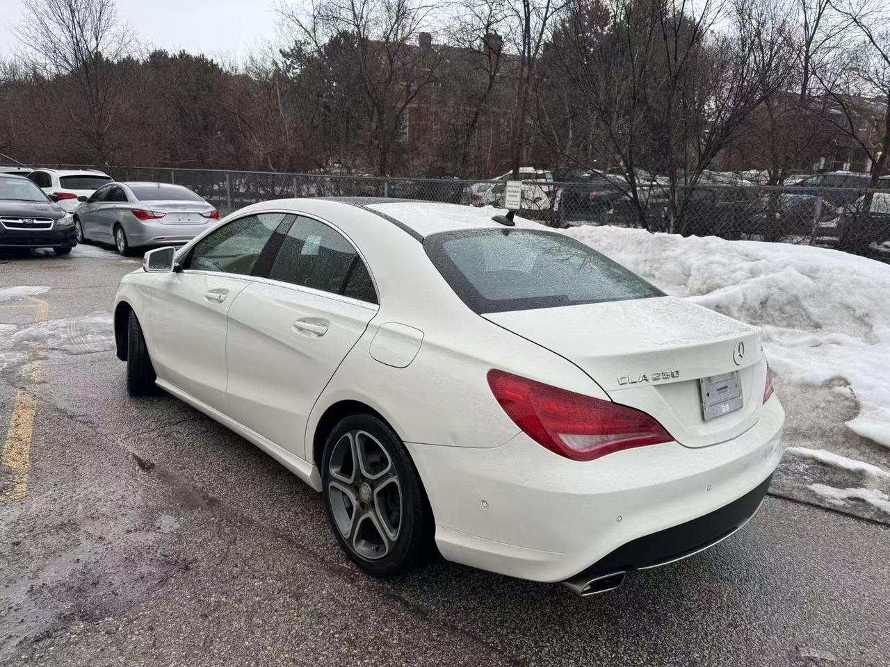2015 Mercedes-Benz CLA-Class 4dr Sdn CLA 250 4MATIC Photo