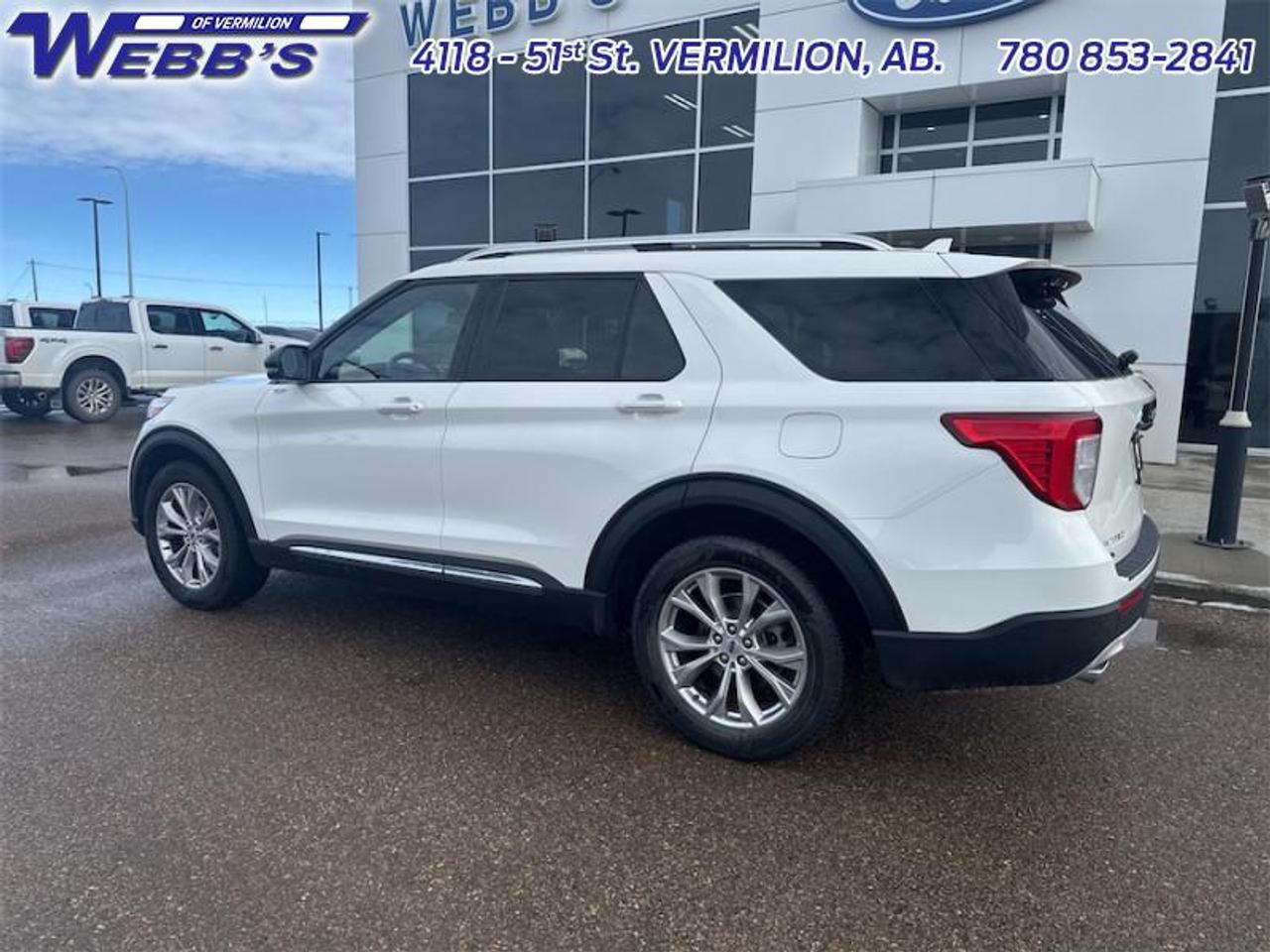 2023 Ford Explorer LIMITED Photo3