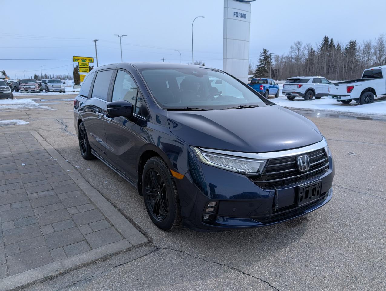 2022 Honda Odyssey EX-L NAVI Photo3