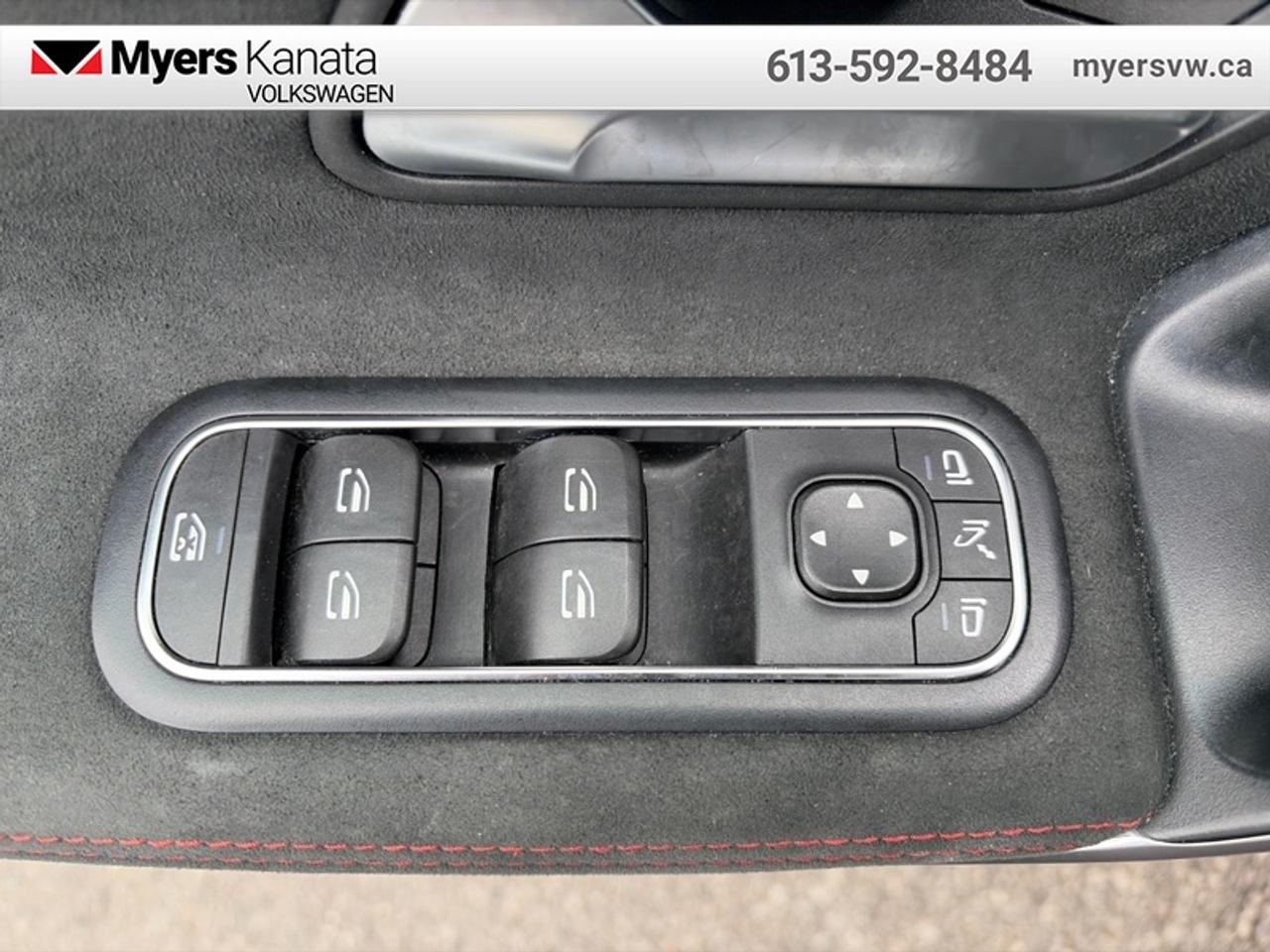 2023 Mercedes-Benz CLA-Class 250 4MATIC Coupe  - Sunroof Photo