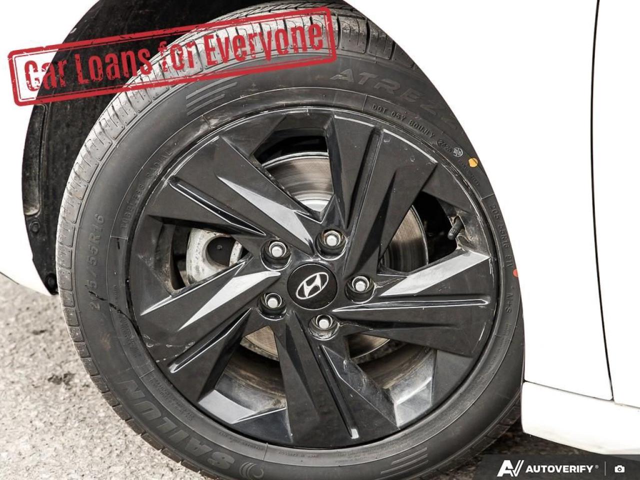 2023 Hyundai Elantra Preferred Photo