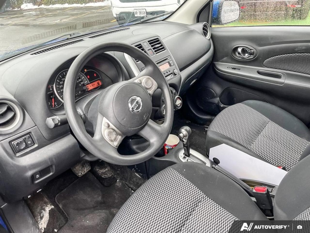 2017 Nissan Micra SV  MICRA, SV, AUTO, HEATED SEATS Photo