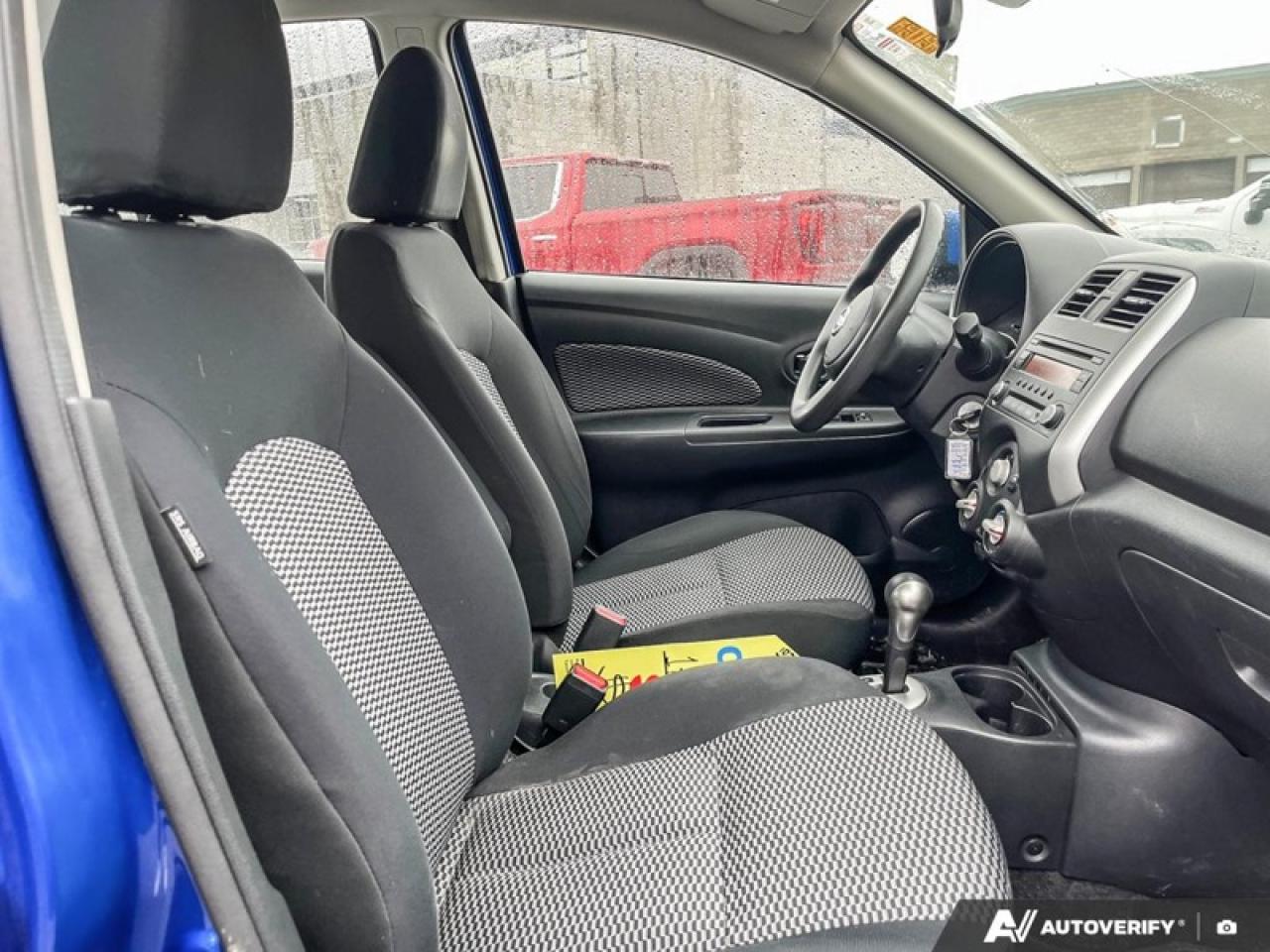 2017 Nissan Micra SV  MICRA, SV, AUTO, HEATED SEATS Photo